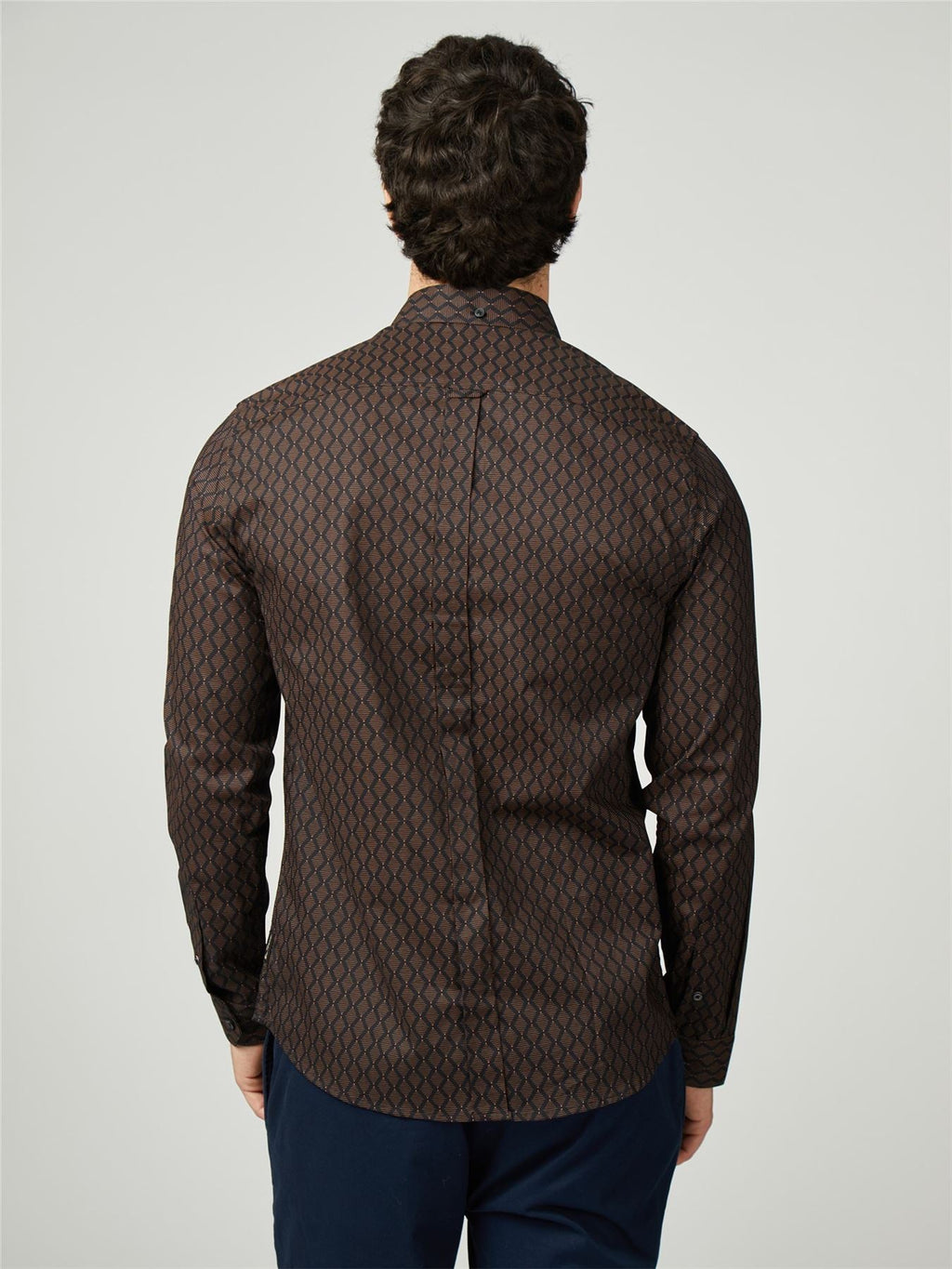 Ben Sherman Big Size Linear Geo Print Long Sleeve Shirt For Men in Black, 2XL-5XL
